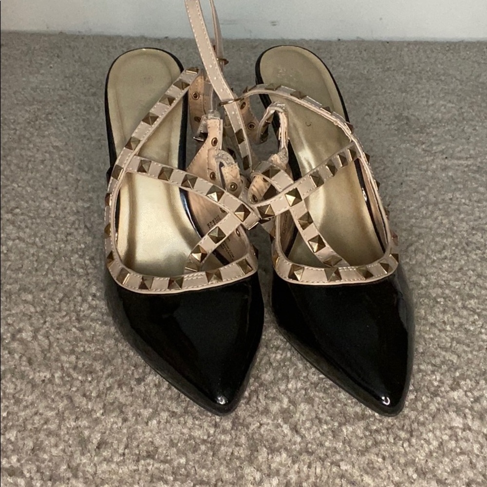 Black patent heels